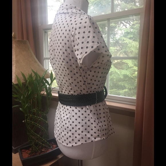 ⚫️⚫️POLKA DOT SUMMER BLOUSE⚫️⚫️ - Picture 2 of 4