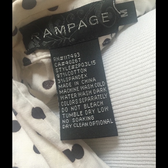 ⚫️⚫️POLKA DOT SUMMER BLOUSE⚫️⚫️ - Picture 3 of 4