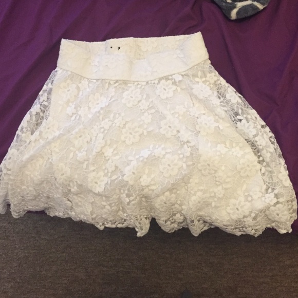 A hollister skirt