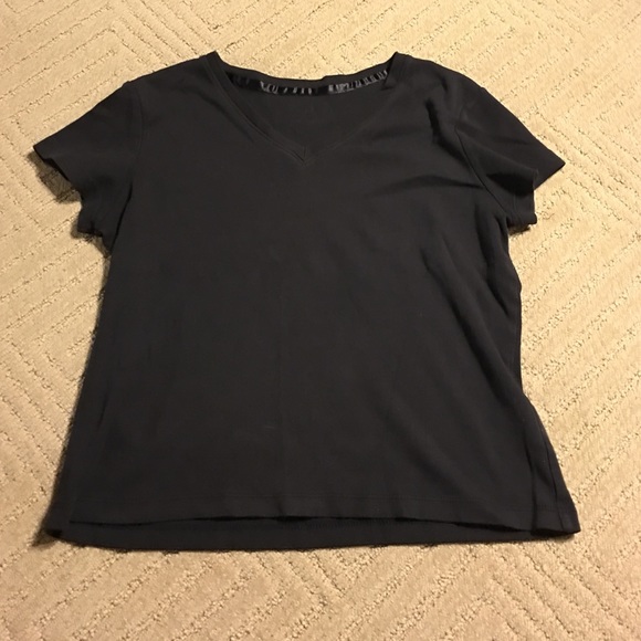 Black tee shirt