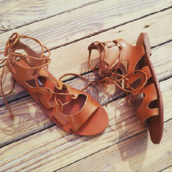 🌺🌴🍹Brazil Summer Sunset.... Gladiator Sandals - Picture 4 of 4