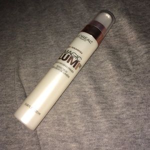 NEW l'oreal paris magic lumi light infusing primer