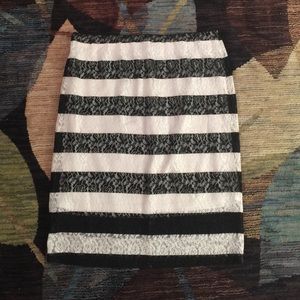 ELLE Black and White Striped Lace Skirt