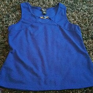 Women's sleeveless top