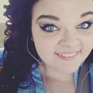 Meet your Posher, Whitney