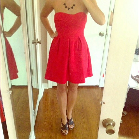Beautiful Red Strapless Dress