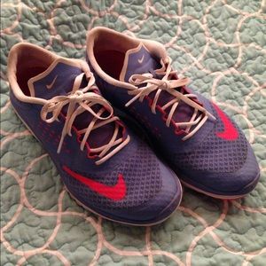 Nike Fitsole Woman's Sneaker