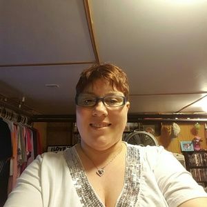 Meet your Posher, Eileen