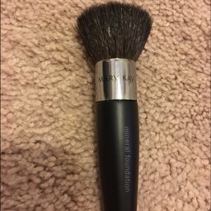 Mary Kay mineral foundation brush