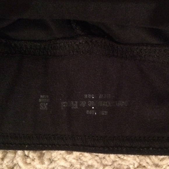 Suede leggings by Abercrombie & Fitch - Picture 3 of 3