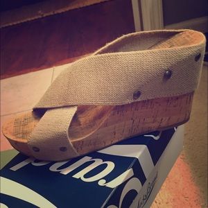 Lucky Brand sandals
