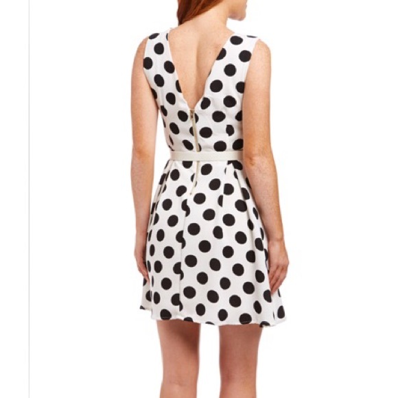 Beautiful polka dot dress sale - Picture 2 of 2