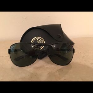 Ray Ban Aviator Sunglasses