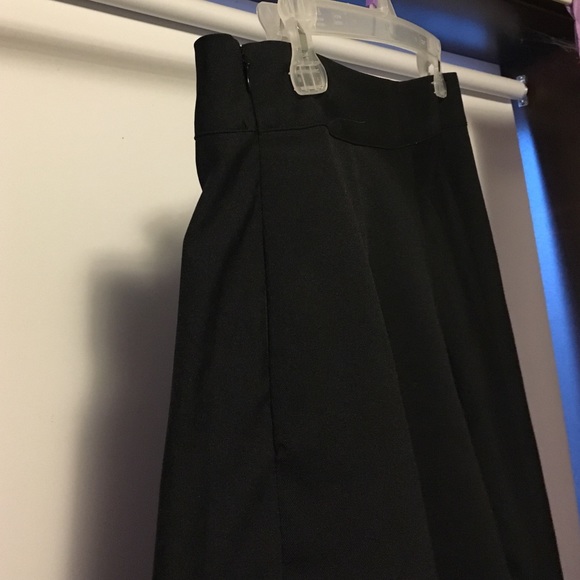 Skater skirt - Picture 2 of 4