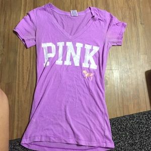 VS PINK V-neck tee