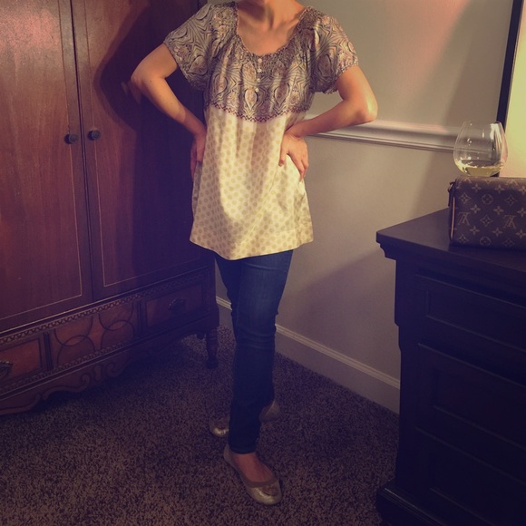 BCBG MaxAzria top