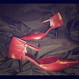 CHANEL Heels
