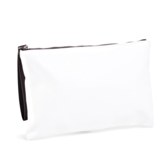 Carlos by Carlos Santana Large Butterfly Clutch - Picture 2 of 4