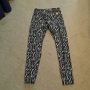 Nike workout leggings. Great condition