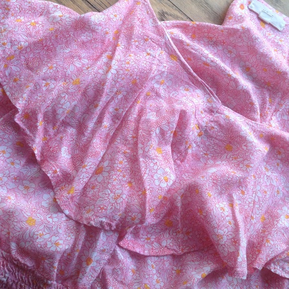 Flower Power Ruffle Crop Top - Picture 2 of 3