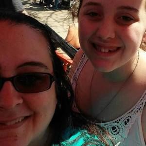 Meet your Posher, Stacey