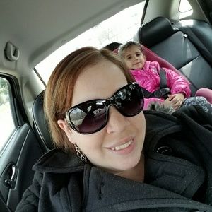 Meet your Posher, Melissa