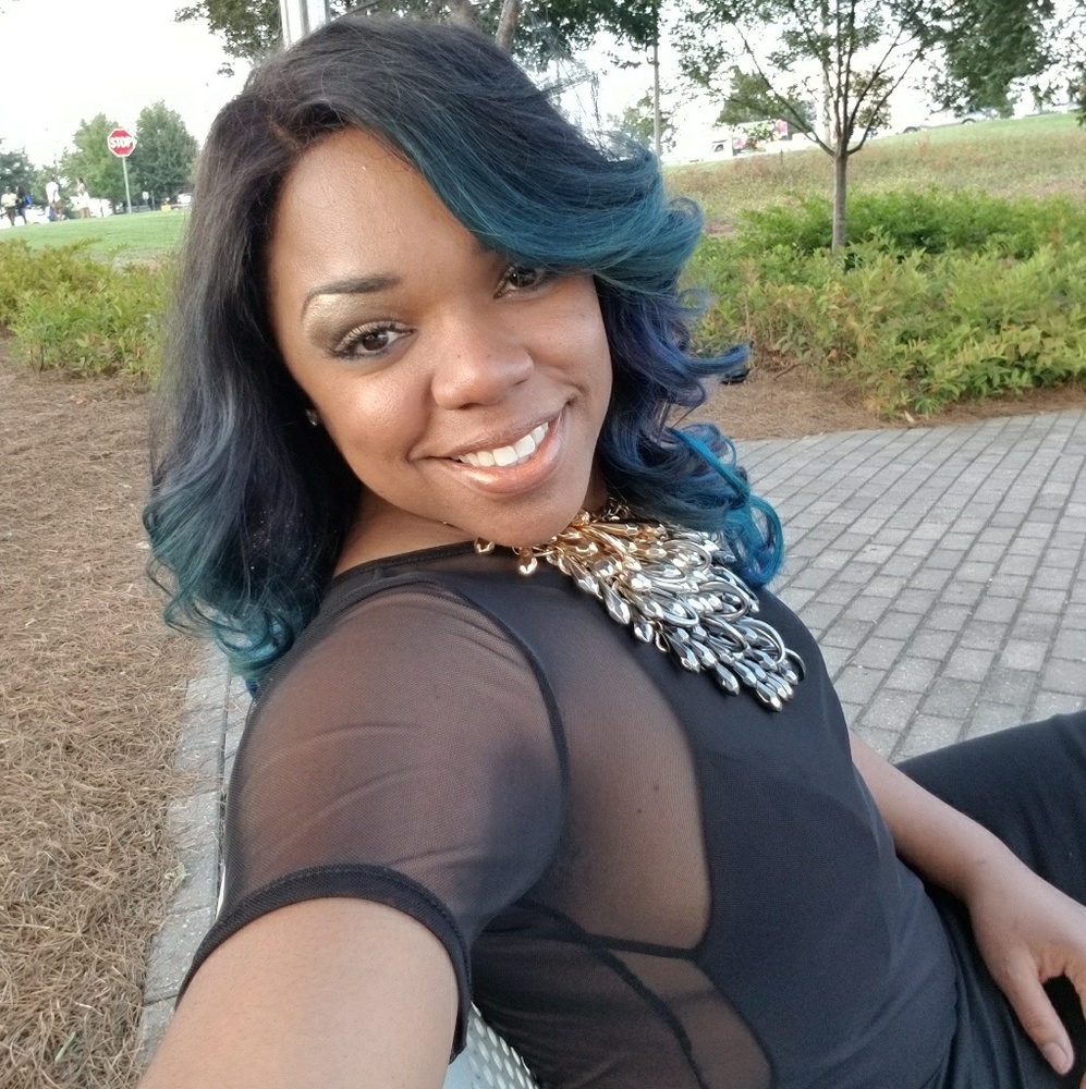 Meet your Posher, Latrese