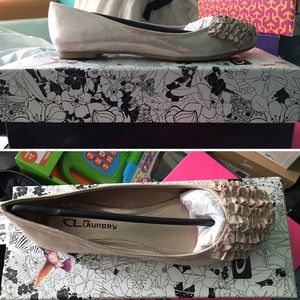 New Chinese laundry flats