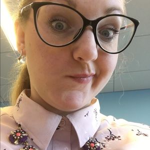 Meet your Posher, Yuliya