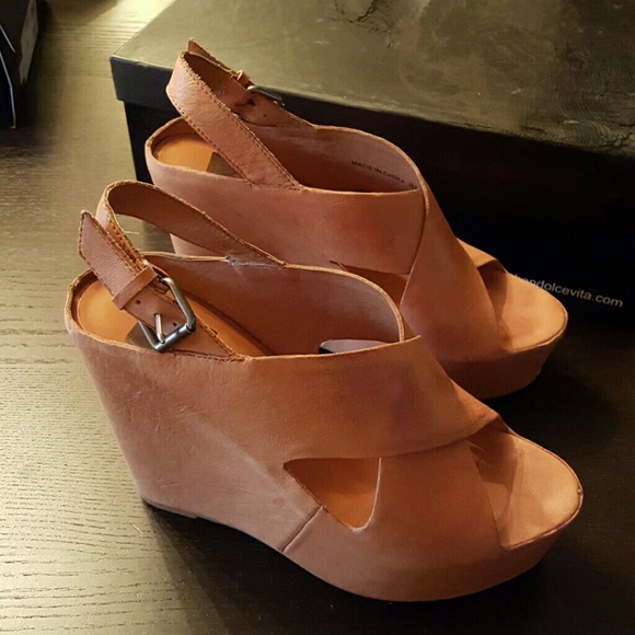 Dolce Vita Shoes - Dolce Vita Julie Tan Leather Wedges