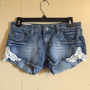 Vanilla Star Lace Shorts