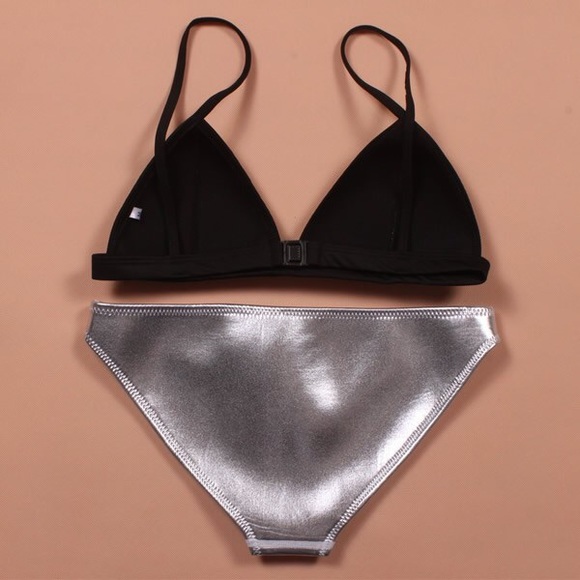 ❗️LAST ONE❗️Bomb Swimsuit 😍 - Picture 3 of 3