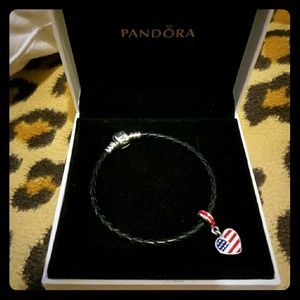 AUTHENTIC PANDORA Leather bracelet w/USA <3 Charm