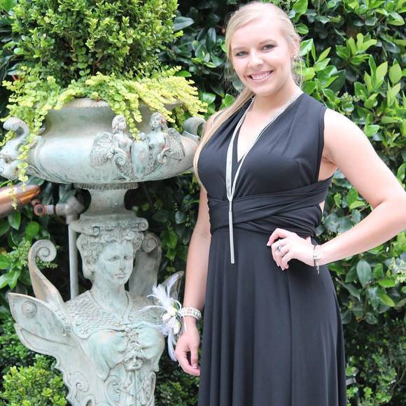 Meet your Posher, Kenzie