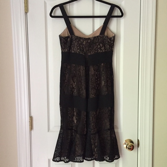 LOFT - HP 🎉 Black Lace Cocktail Dress - size 0P - Picture 3 of 5
