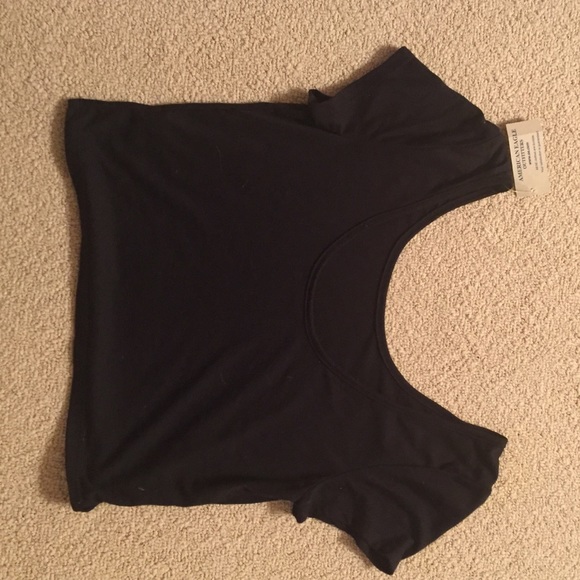 American Eagle black crop top - Picture 2 of 2