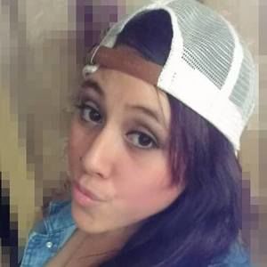 Meet your Posher, Eva