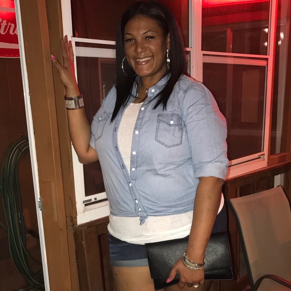 Meet your Posher, Lauren