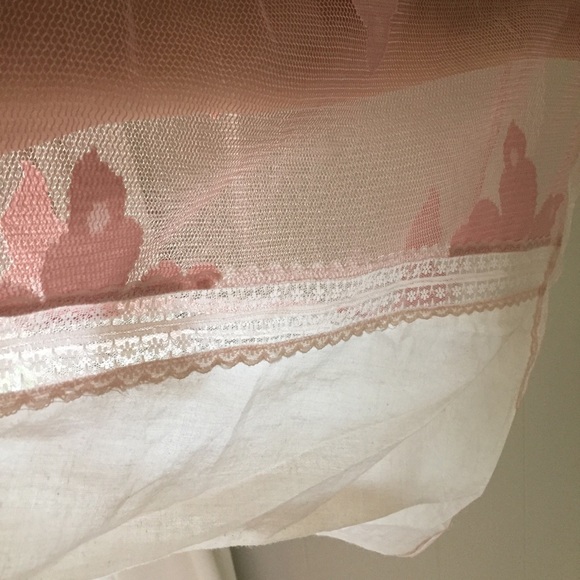 Bohemian goddess gown. Embroidered lace. vintage Chasing Unicorns-like ✨ - Picture 3 of 4