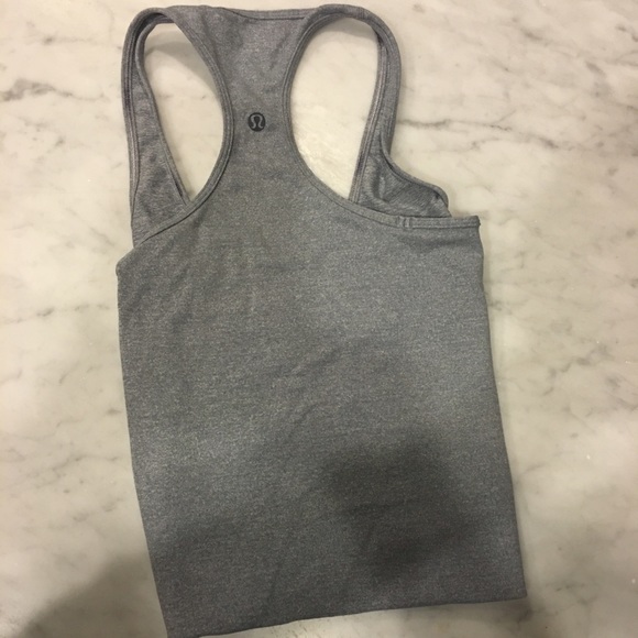 Lululemon tank top