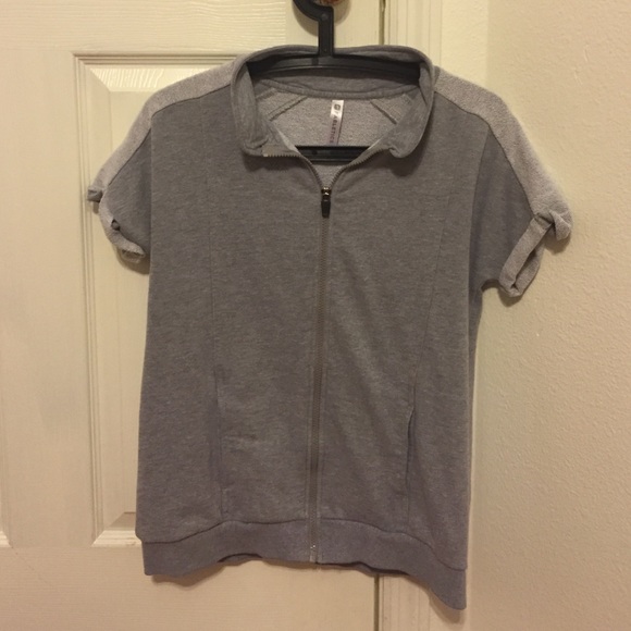 Short sleeved Fabletics jacket