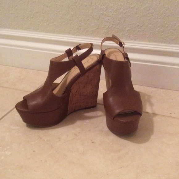 Jessica Simpson wedges