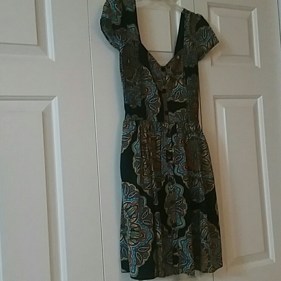 cute spring dress with pockets!