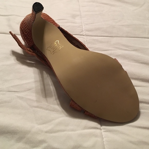 Cinderella of Boston High heel shoes. - Picture 4 of 4