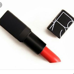 Nars SHORT CIRCUIT LIPSTICK bright red