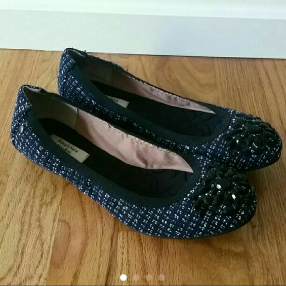 SOLD...New  Vera wang flats