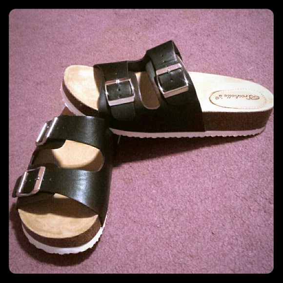 BRAND NEW Birkenstock style sandals! - Picture 1 of 4