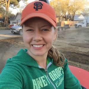 Meet your Posher, Claire