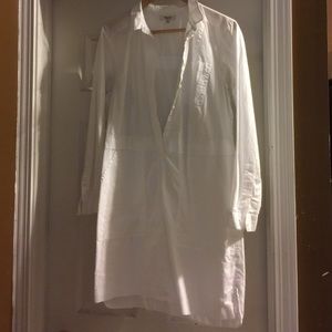 Cute long sleeve white dress