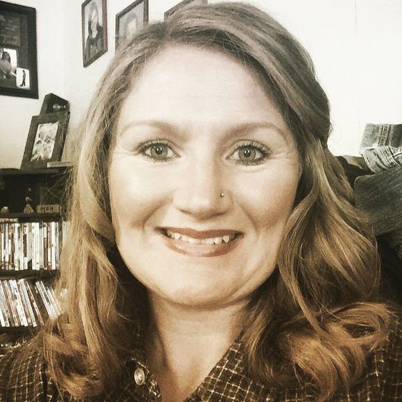 Meet your Posher, Erin